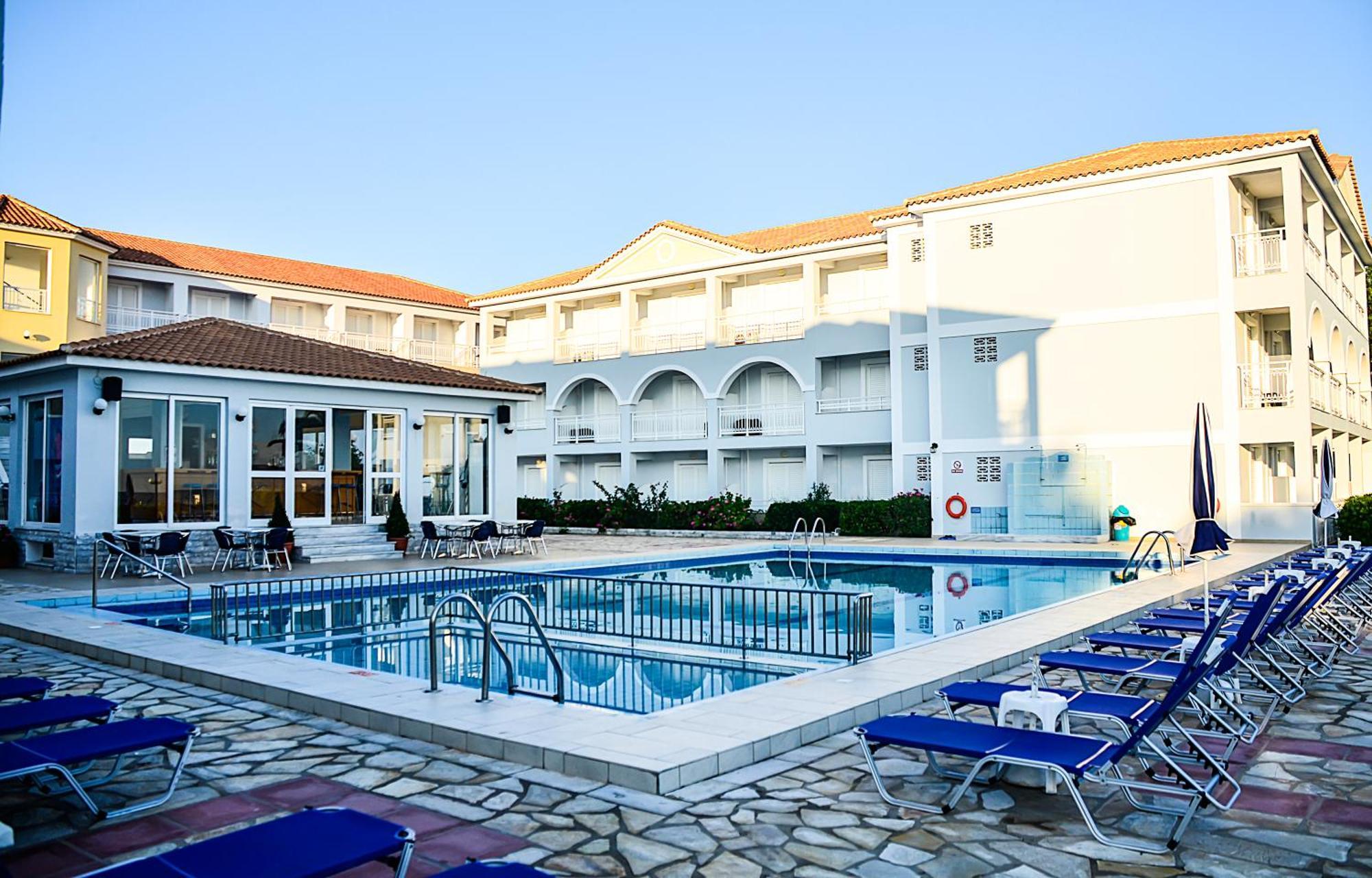 Meridien Beach Hotel Argassi Bagian luar foto