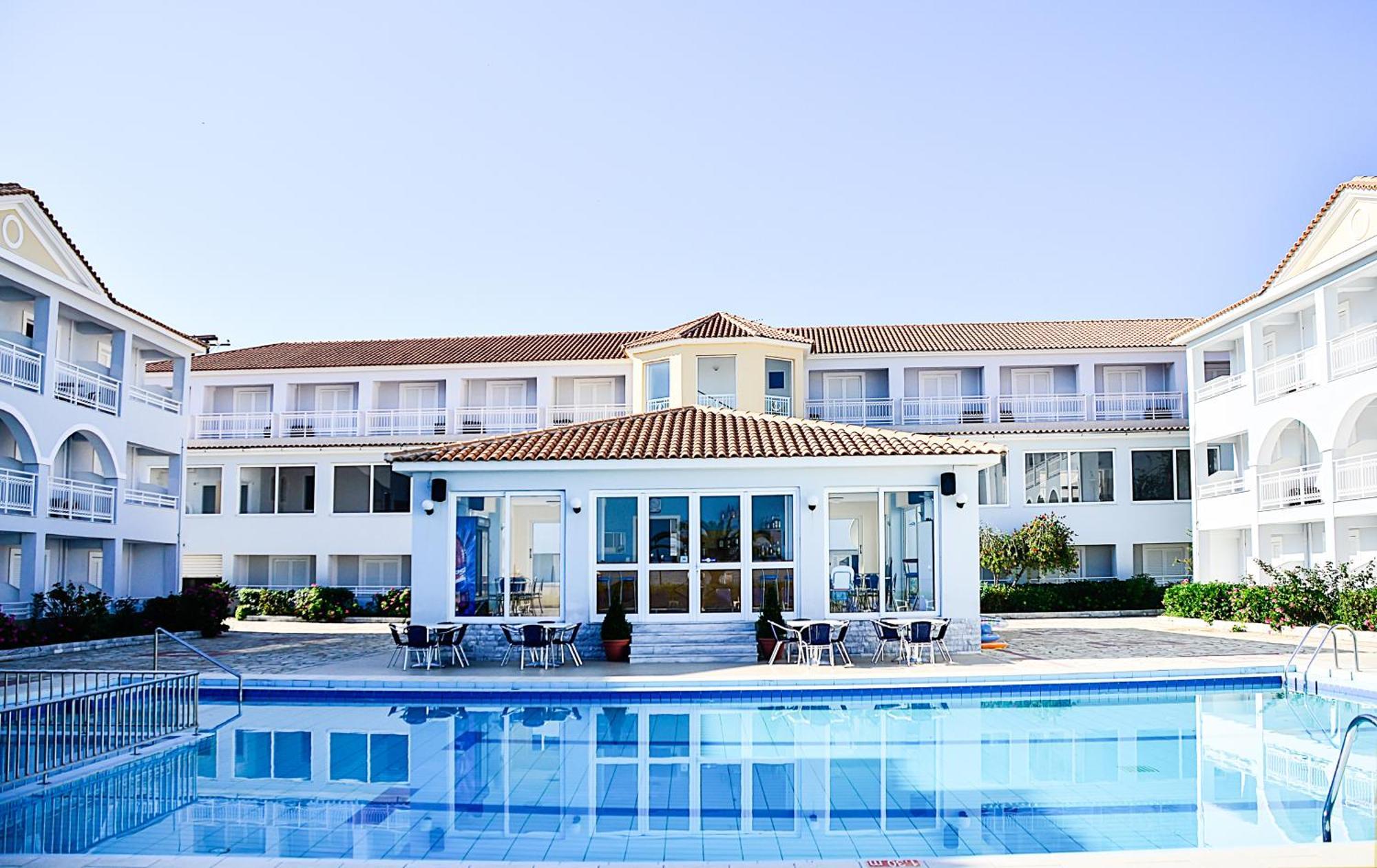 Meridien Beach Hotel Argassi Bagian luar foto